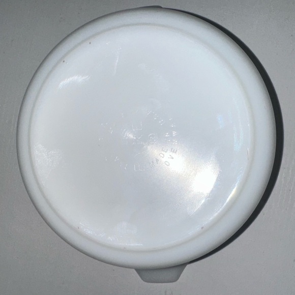 Vintage Pyrex Verde Square Flowers 1Qt Casserole Dish - Picture 9 of 10